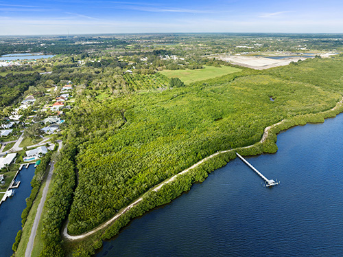 Toni Robinson Waterfront Trail